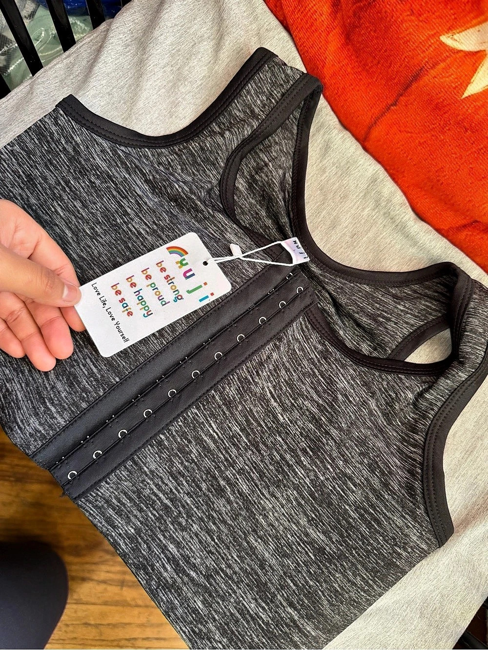 XUJI Women Tomboy Elastic Band Chest Binder Tank Top Gray & Black